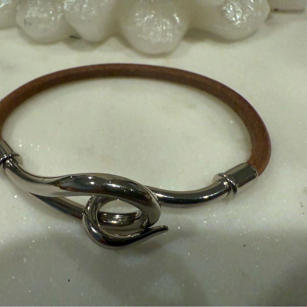 Preloved excellent condition Hermes hook  Bracelet like new authentic